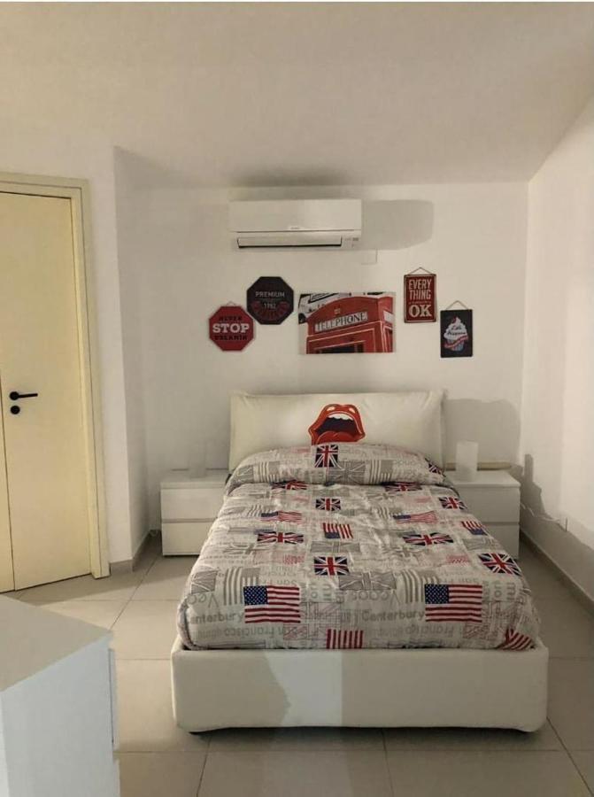Trinacria House Scogliera Villa Ачи Кастело Екстериор снимка