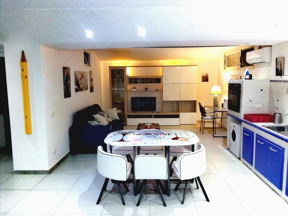 Trinacria House Scogliera Villa Ачи Кастело Екстериор снимка